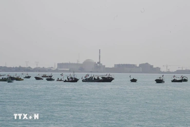 Chi phí vận chuyển dầu khí toàn cầu tăng vọt sau khi eo biển Hormuz bị phong tỏa