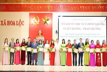 Hoa Lộc xác định giáo dục và đào tạo là&nbsp;nhiệm vụ trọng tâm trong chiến lược phát triển