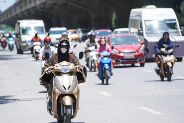 Từ 30/3, Bắc Bộ và Trung Bộ xuất hiện đợt nắng nóng diện rộng đầu tiên, có nơi trên 38 độ