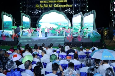 “Hải Hòa biển hát - Khát vọng vươn xa”