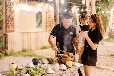 Những cách làm du lịch&nbsp;hiệu quả của lớp trẻ
