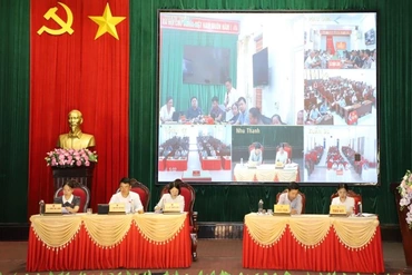 Kiến nghị hướng dẫn giải quyết chế độ cho cán bộ bán chuyên trách ở thôn sau sắp xếp