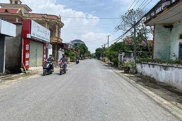 Hoa Lộc hoàn thiện hạ tầng giao thông&nbsp;xây dựng nông thôn mới
