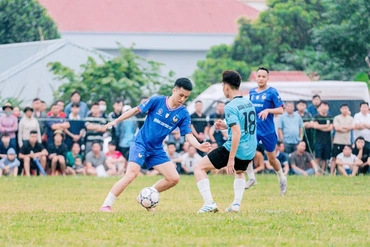 &nbsp;Lan tỏa mạnh mẽ bóng đá phong trào