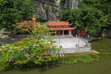 Đắm mình trong không gian văn hóa danh thắng núi Kim Sơn