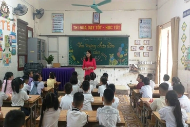 Bảo đảm quyền được đến trường của học sinh&nbsp;trên địa bàn phường Hạc Thành