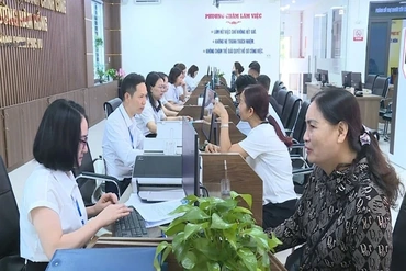 Xây dựng xã, phường XHCN: Yêu cầu khách quan trong xây dựng nền hành chính hiện đại