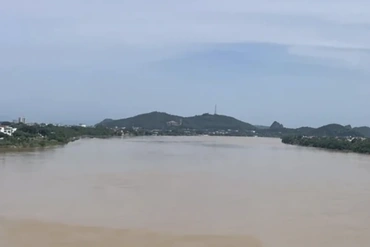Phát lệnh báo động II trên sông Yên