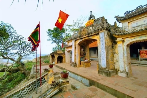 Đền Độc Cước - Huyền thoại vị thần biển