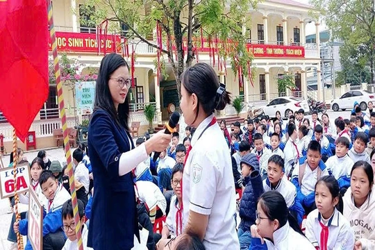 Chăm sóc sức khỏe sinh sản tuổi vị thành niên: Cần sự chung tay đồng hành vì tương lai trẻ