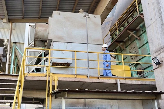 Ứng dụng khoa học công nghệ trong công nghiệp - xây dựng