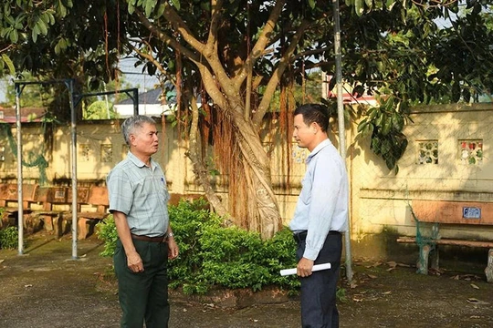 Bí thư chi bộ hết lòng vì dân