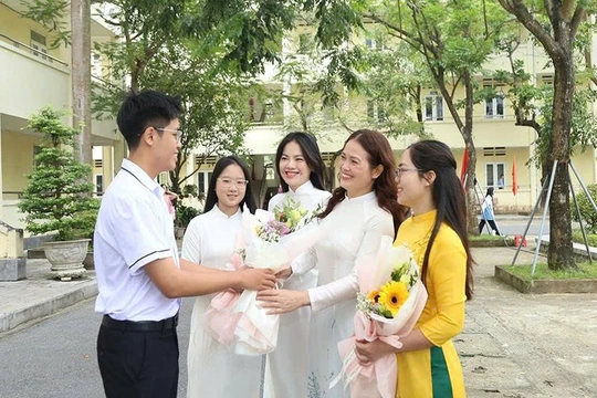 “Tôn sư trọng đạo” xưa và nay