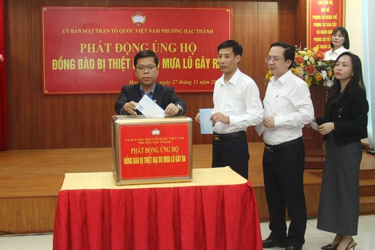 Phường Hạc Thành phát động ủng hộ đồng bào miền Trung, Tây Nguyên bị thiệt hại do mưa lũ