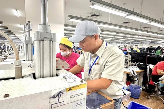 Say mê lao động, sáng tạo