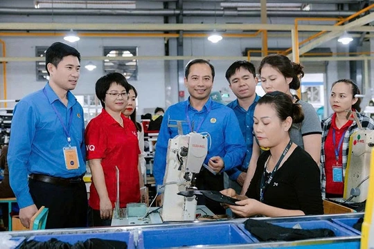 Xây dựng Công đoàn Thanh Hóa vững mạnh toàn diện,&nbsp;đồng hành cùng người lao động và doanh nghiệp