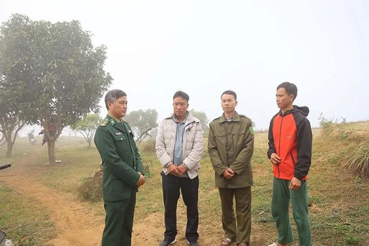 Đồng bào Mông một lòng theo Đảng - Khát vọng đổi đời từ núi cao (Bài 2): Những “hạt giống đỏ” phía sau dốc “cổng trời”