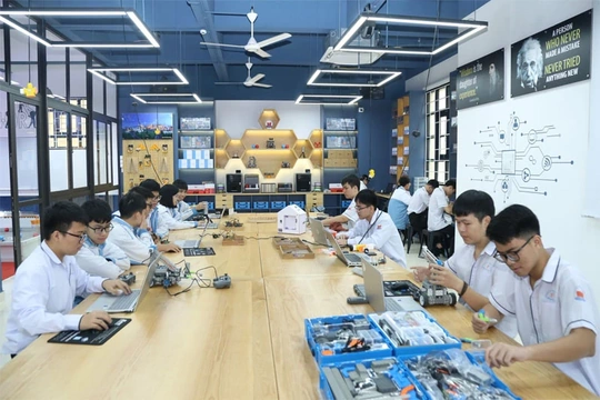 Giáo dục STEM - xu hướng tất yếu trong kỷ nguyên số