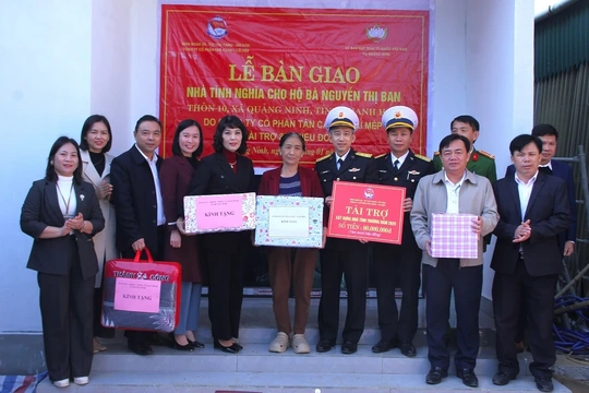 Công ty Cổ phần Tân Cảng - Cái Mép bàn giao 3 căn nhà tình nghĩa tại Thanh Hóa