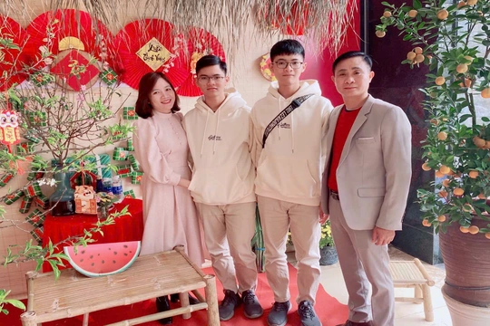 Hiếm có: Anh em sinh đôi cùng đoạt giải Nhất học sinh giỏi quốc gia môn Toán