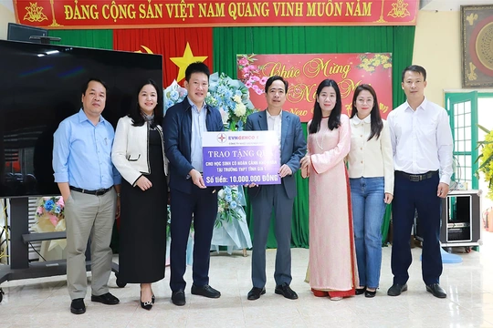 Công ty Nhiệt điện Nghi Sơn: Chung tay chăm lo Tết cho gia đình chính sách và học sinh nghèo