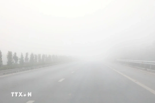 Thời tiết ngày 21/3: Bắc Bộ và Bắc Trung Bộ có sương mù, Nam Bộ nắng nóng