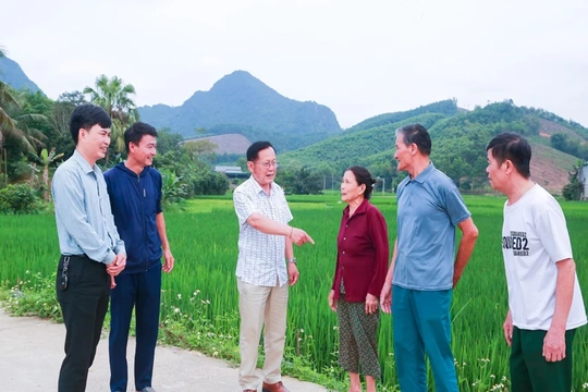 Những người “đi trước, làm trước”