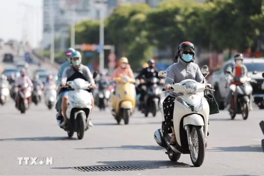 Từ 2-3/5, Trung Bộ và Nam Bộ có nắng nóng và nắng nóng gay gắt