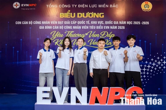 Ngành điện biểu dương học sinh xuất sắc và tôn vinh gia đình tiêu biểu cấp EVN năm 2026