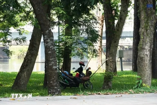 Nắng nóng diện rộng ở Trung Bộ có khả năng kéo dài đến ngày 18/8