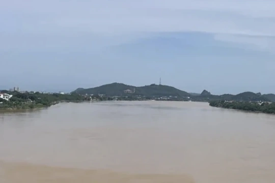 Phát lệnh báo động II trên sông Yên