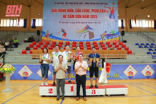 Giải bóng bàn, cầu lông, pickleball  hè Sầm Sơn  diễn ra sôi nổi, hấp dẫn, chuyên môn cao