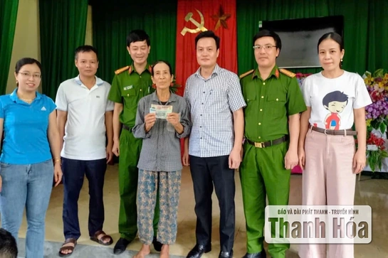 Xã Định Tân phấn đấu hoàn thành phát quà 2/9 cho người dân trong ngày mai