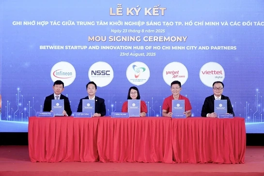 Vietjet khai mở hành trình khởi nghiệp, gắn kết tài năng Việt Nam – Ấn Độ
