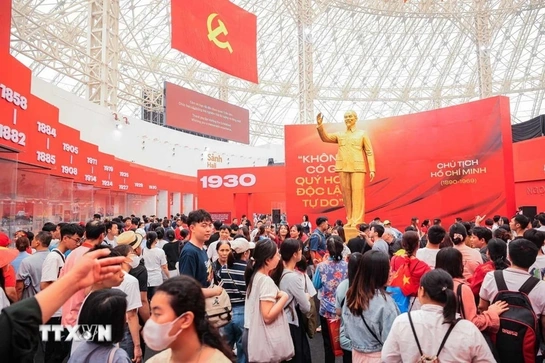 Triển lãm thành tựu đất nước 80 năm để lại ấn tượng sâu sắc trong lòng kiều bào
