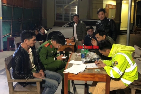 Bắt giữ vụ vận  chuyển  370 gam heroin