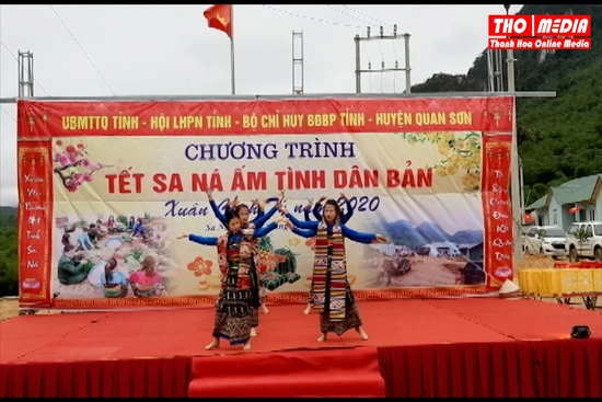 Tết Sa Ná ấm tình dân bản