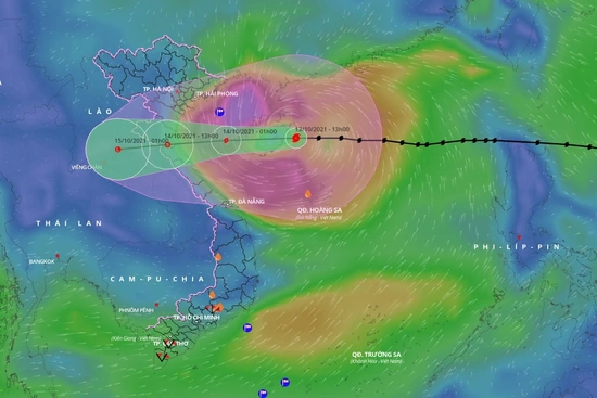 Bão số 8 cách Thanh Hóa 600km, sức gió mạnh nhất vùng gần tâm bão mạnh cấp 11