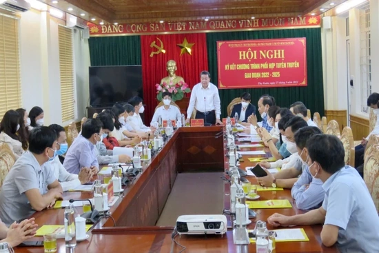 Tiếp tục tăng cường hiệu quả tuyên truyền, quảng bá tiềm năng, lợi thế của huyện Thọ Xuân trên Báo Thanh Hóa và Đài Phát thanh - Truyền hình tỉnh