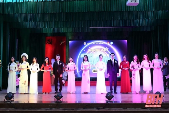Trường ĐH Hồng Đức: Chung kết Cuộc thi “Sinh viên tài năng, thanh lịch” năm 2022