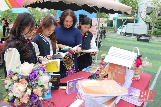 Hệ thống giáo dục Nobel Shool hưởng ứng Ngày sách và Văn hóa đọc Việt Nam
