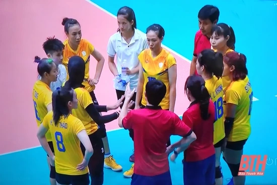 Ngoại binh Megawati tỏa sáng, Hà Phú Thanh Hóa thắng dễ trận ra quân giải bóng chuyền VĐQG 2022