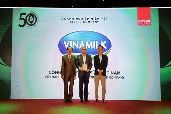 Được đánh giá cao về “E-S-G”, Vinamilk nhận giải phát triển bền vững 2022