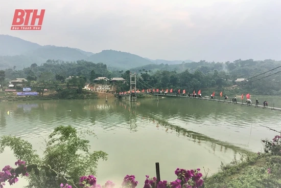Khi du lịch cộng đồng “nở rộ” nơi miền Tây xứ Thanh (Bài 1): Những dấu ấn mang bản sắc địa phương