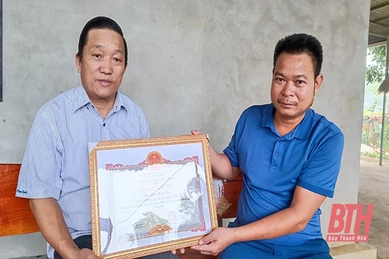 Những người góp phần xóa bỏ hủ tục trong link m88 lễ vùng đồng bào Mông