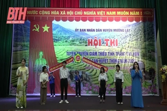 “Yêu nhanh, cưới vội, sớm... ra tòa”