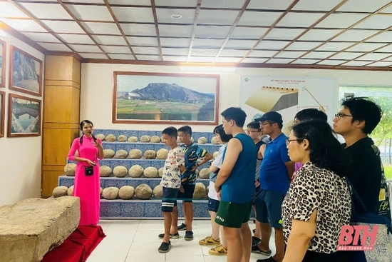 Miễn phí vé tham quan Di sản Thành Nhà Hồ