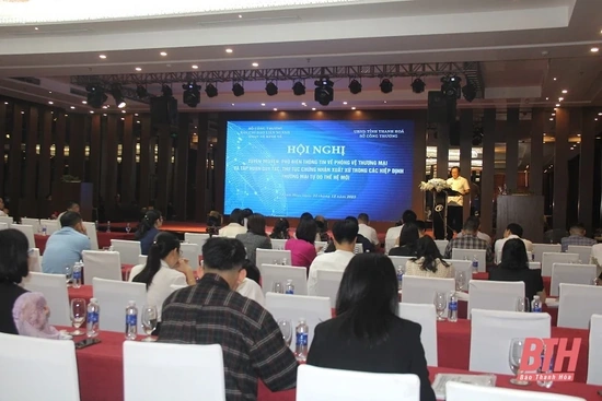 Phổ biến thông tin về phòng vệ thương mại và  quy tắc xuất xứ hàng hóa