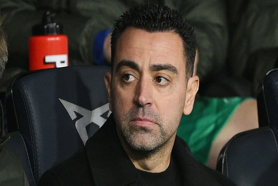 AFC đình chỉ cầu thủ dính doping ở Asian Cup 2023; Xavi tuyên bố rời Barca vào cuối mùa