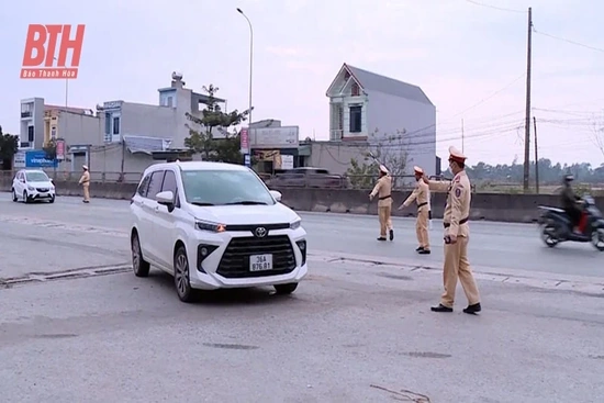 Chuyện những người đón tết muộn